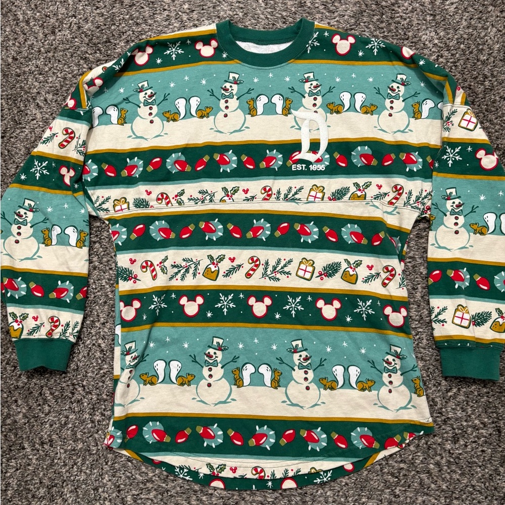 Disneyland Christmas Holiday Spirit Jersey 2022 Size XS
